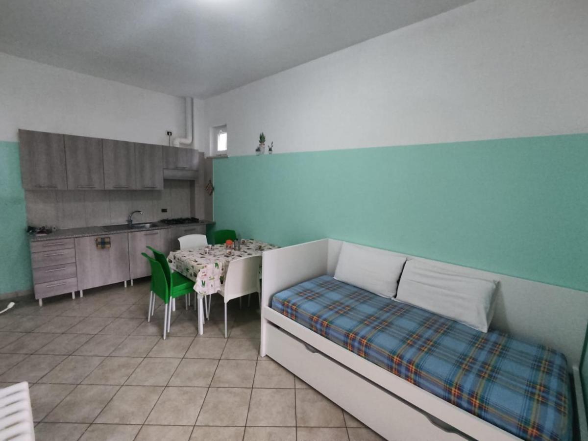 Residence Blu Marine Ріміні Екстер'єр фото