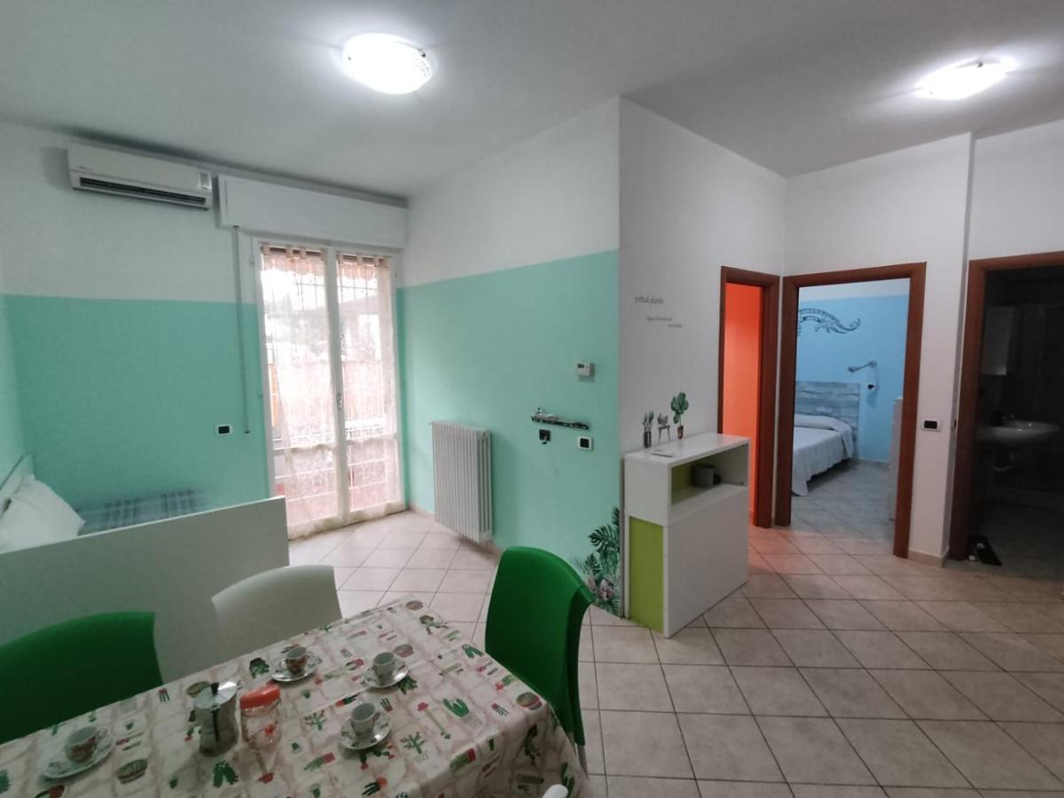 Residence Blu Marine Ріміні Екстер'єр фото