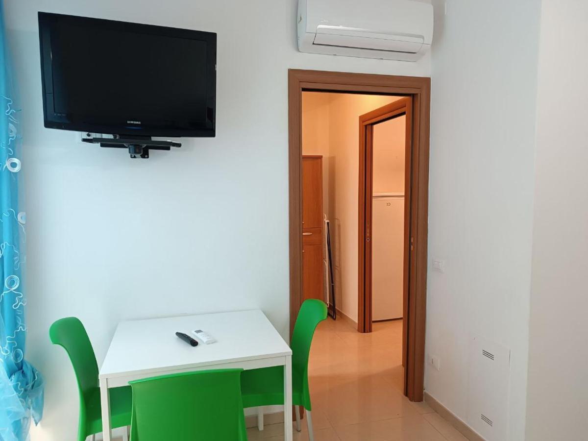 Residence Blu Marine Ріміні Екстер'єр фото