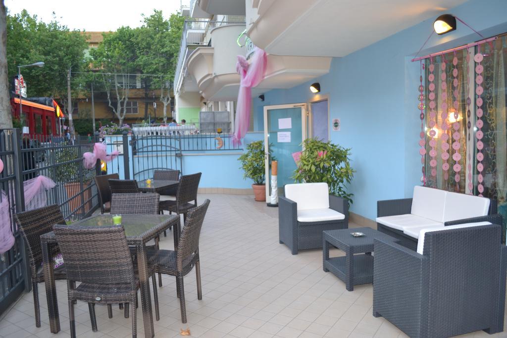 Residence Blu Marine Ріміні Екстер'єр фото